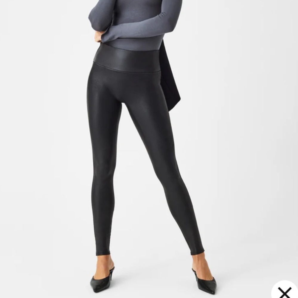 SPANX Faux Leather Leggings black like new size medium
